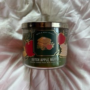Bath & Body Works Dutch Apple Waffle 3 Wick Candle